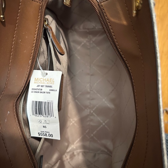Michael Kors Full size Purse - Picture 4 of 6